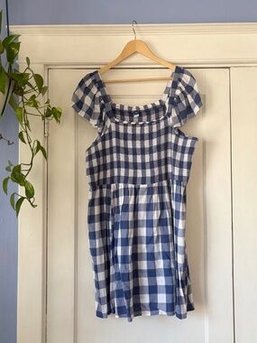 Fit & Flare Puff-Sleeve Seersucker All-Day Mini Dress